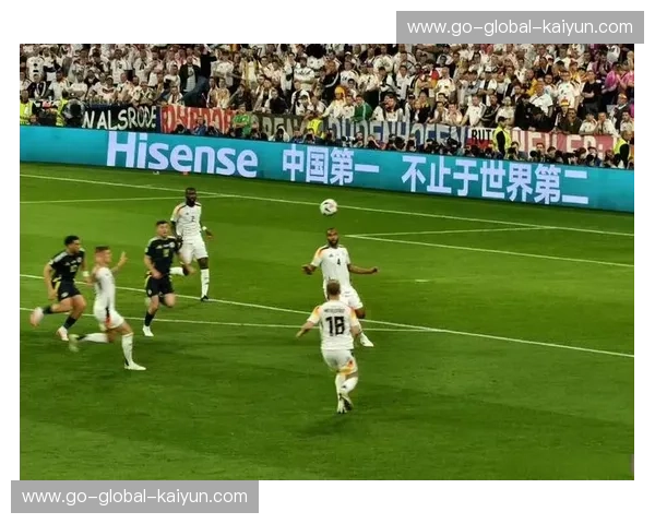 让世界杯热潮不止于赛场，世界杯官方直播带你实时感受激情四射的赛事盛宴